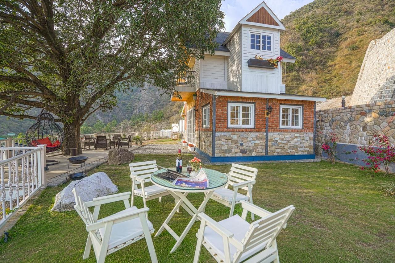 Saffronstays Woodpeckers Villa, Dehradun Rajpur Exterior photo