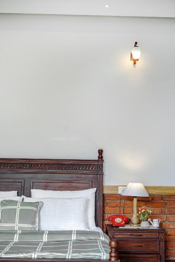 Saffronstays Woodpeckers Villa, Dehradun Rajpur Exterior photo