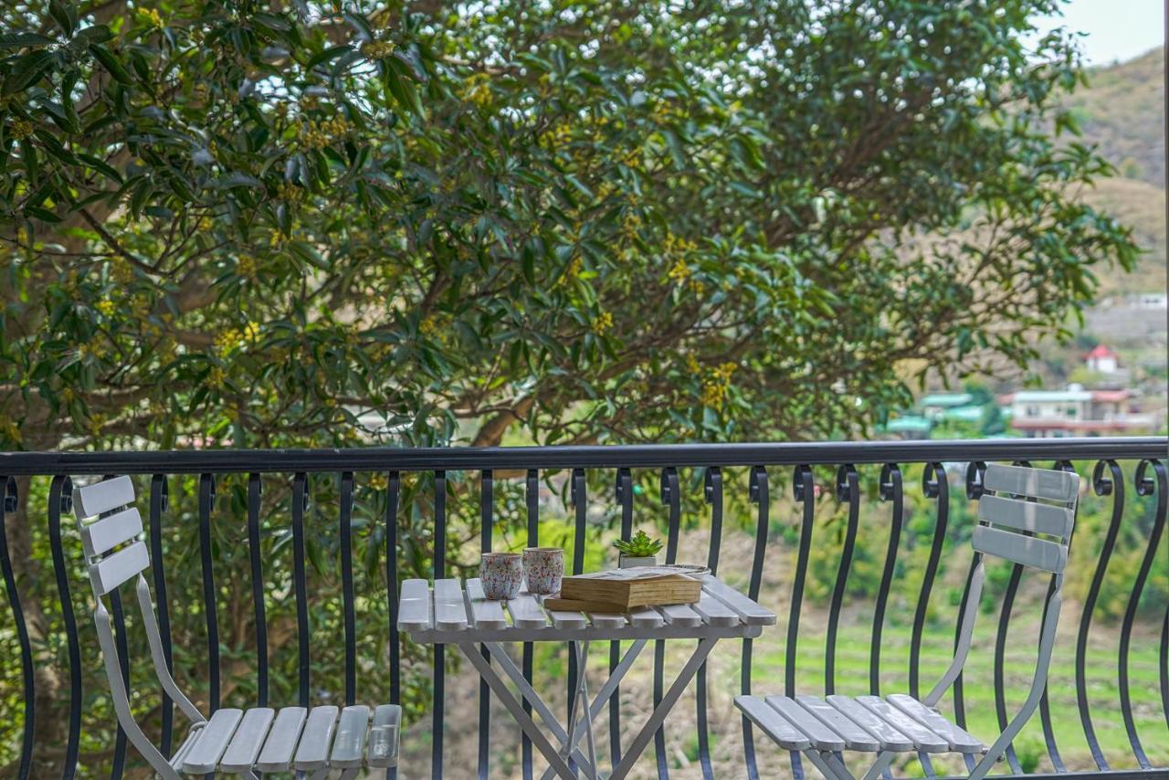 Saffronstays Woodpeckers Villa, Dehradun Rajpur Exterior photo